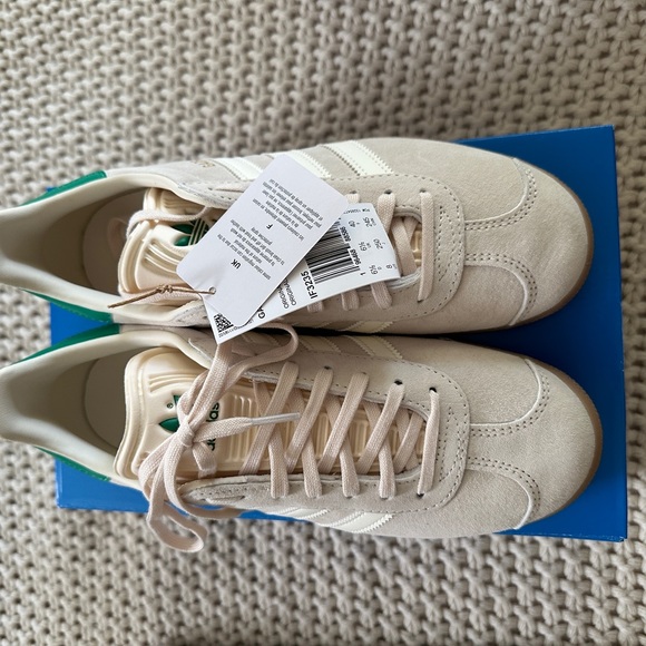 ADIDAS GAZELLE WOMEN SIZE 8 - Picture 2 of 6